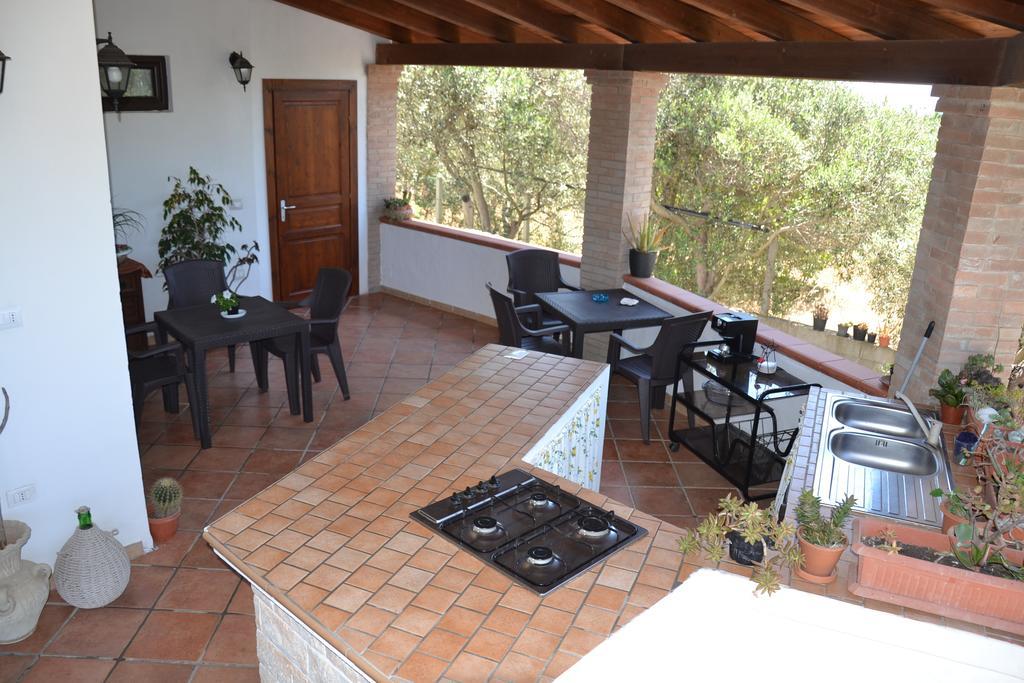 Bed and Breakfast Mi casa es tu casa 79 Portoscuso Exterior foto