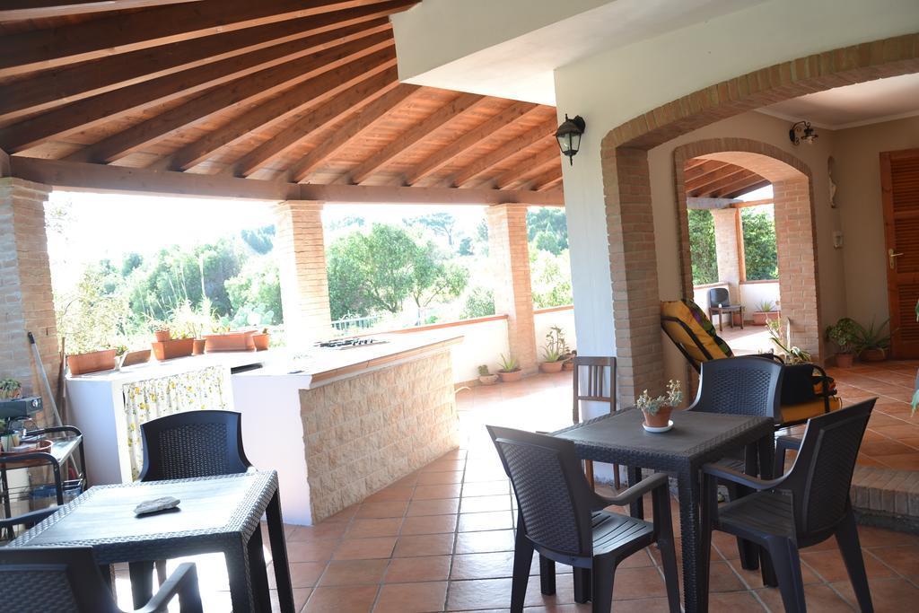 Bed and Breakfast Mi casa es tu casa 79 Portoscuso Exterior foto